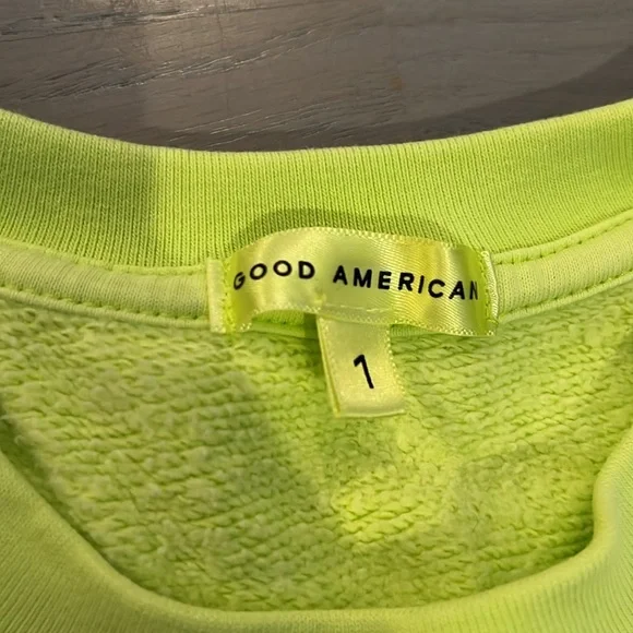 Good American Crewneck Sweatshirt - Picture 2 of 4